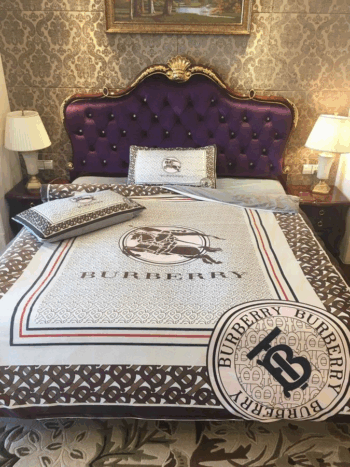 burberry london luxury brand typ 4.png