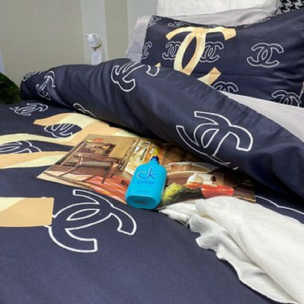 highend bedding set 742q2rvo scaled 1.jpg